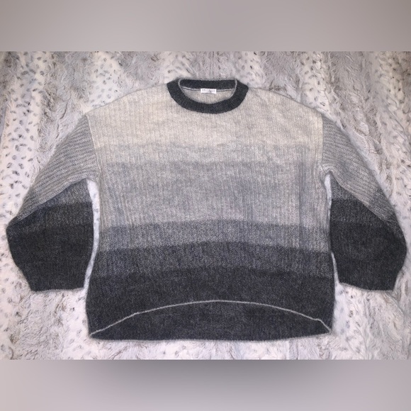 Brunello Cucinelli Grey Ribbed Mohair Degrade Crewneck - Picture 3 of 15